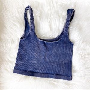 FREE PEOPLE MOVEMENT HAPPINESS RUNS SQUARE CROP